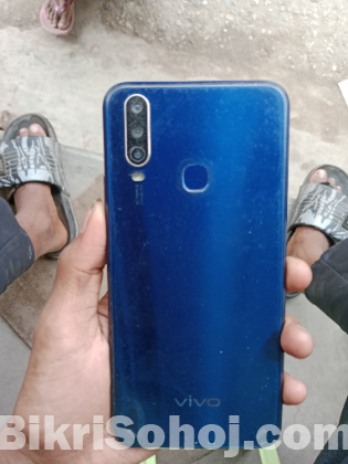 Vivo Y15